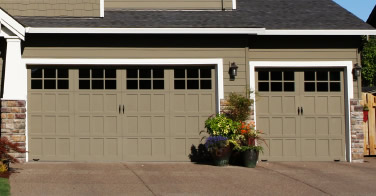 <strong>Garage Doors</strong>